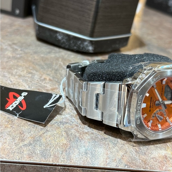 Casio G-Shock Vibrant Orange and Silver Watch - Picture 6 of 11